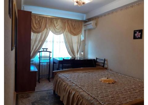 Без процентов оренда 4-комнатной квартиры в центре Киева. Посуточно от 1500грн сутки